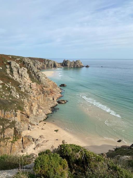 Porthcurno Barns, The Cart Lodge - Cosy Cottage, Walk To Porthcurno Beach, Pedn Vouder & Minack Theatre 彭赞斯 外观 照片